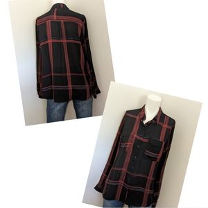 Woman's medium Apt.9 blouse